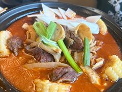 -莲餐厅·湖北菜·潜江小龙虾店(愚园路店)