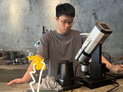 -BE NORMAL CAFE(霞溪路店)