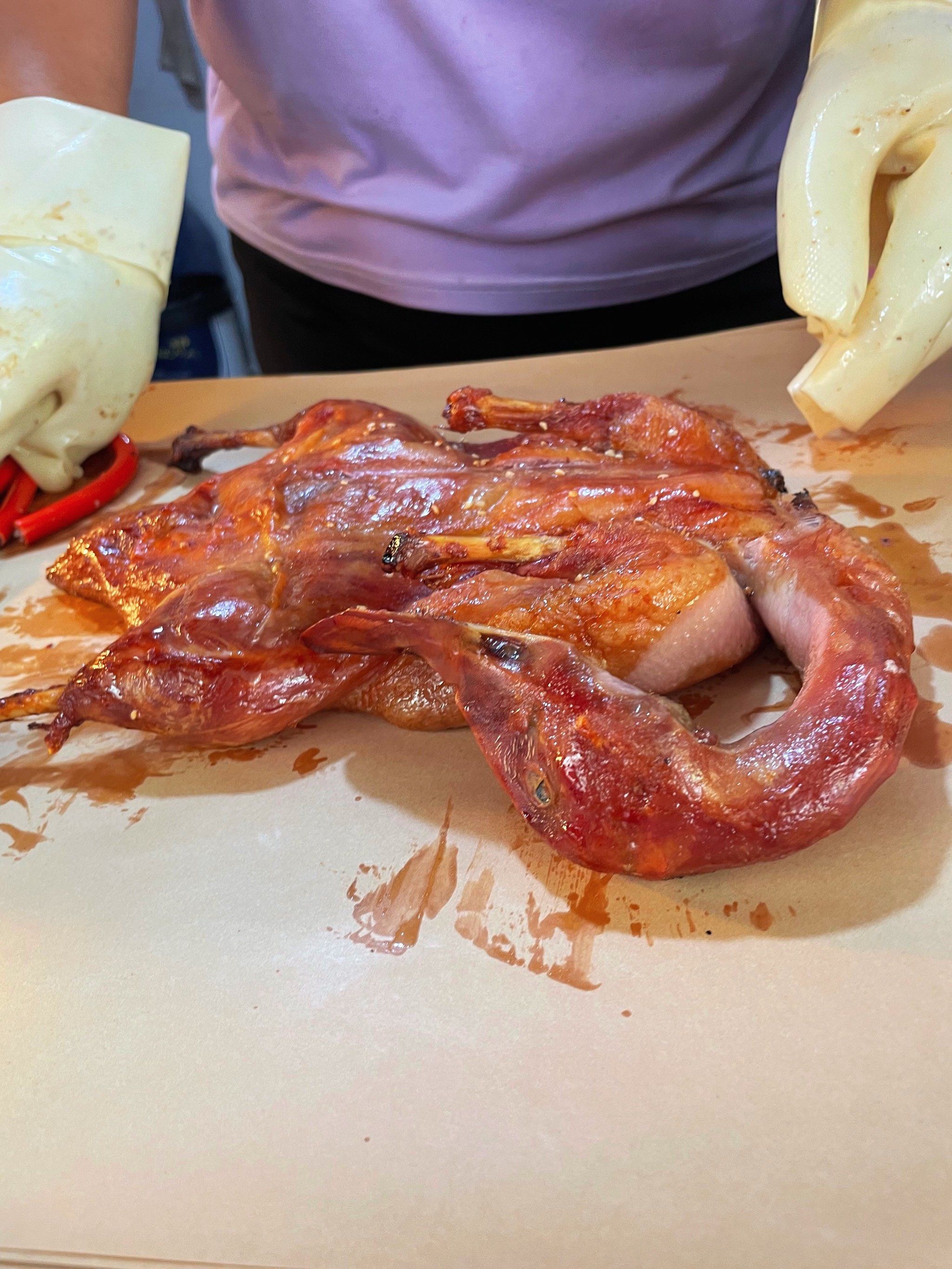 热气腾腾的香酥鸭