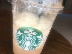 -星巴克臻选(盐城金鹰聚龙湖店)