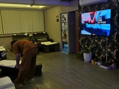 -鸿鹄足浴店(东门店)