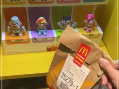 -麦当劳(普陀香溢花城店)