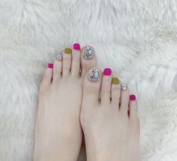 -赢韵美甲美睫瑞士净斑中心