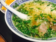 -陇兴楼兰州拉面(西安咸阳国际机场店)