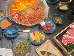 -湊湊火锅·茶憩(打浦桥日月光店)