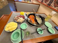 -小志家.野生菌鲜切牦牛肉牛杂火锅