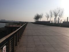 -东疆建设开发纪念公园