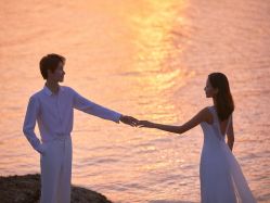 -全城热恋高端婚纱摄影(水头店)