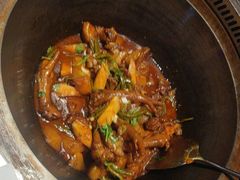 -山河屯铁锅炖·非遗东北菜(南山店)