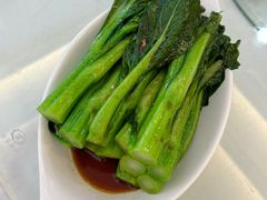 白灼菜心远-万山楼海鲜酒家·二十三年老字号