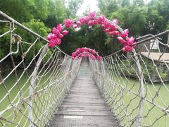 -青瓦房古村落