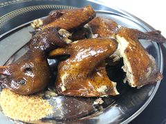 乳鸽-美兰春记食店·龙舌坡红烧牛肉