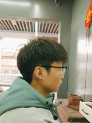 -藤野造型烫发染发