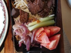 铁锄牛肉-穹六人间 people 6(岳阳路店)