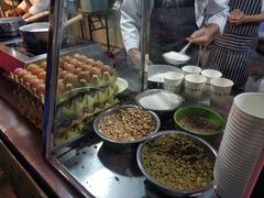 -清真老马家国华牛奶鸡蛋醪糟(正宁路店)