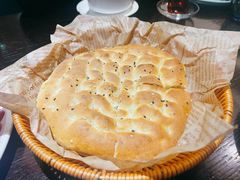 面包-梅夫娜土耳其餐厅.清真HALAL