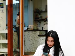 -Line 咖啡(石厦花园店)