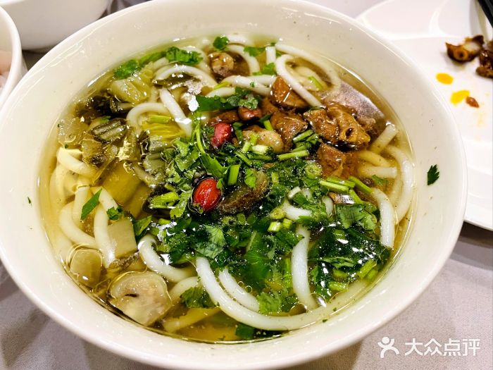 贵州大厦贵州厅花溪牛肉粉图片