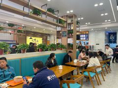大堂-穆芳阁兰州纯汤牛肉面(西安总店)