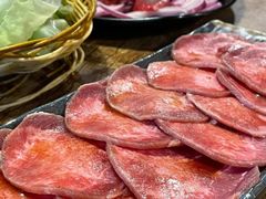 -唯成•韩国炭火烤肉 유성고기