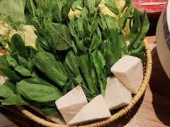 -巴奴毛肚火锅(龙湖锦艺城店)