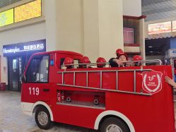 -成都星期8小镇(江宁南路店)
