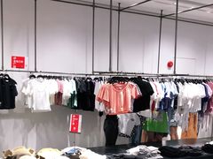 -URBAN REVIVO(富力海珠城店)