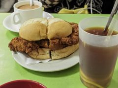 猪扒包-胜利茶餐室