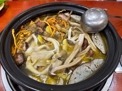-菌之家·专业纯野生菌火锅·特色炒菌