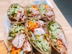 -小镇大厨新概念复合中餐厅(万达广场大连高新店)