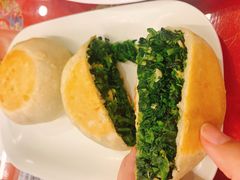 虾皮野菜盒子-玉华台饭庄(裕中西里小区店)