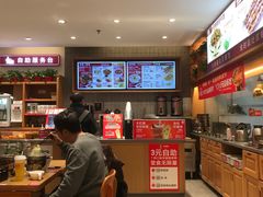 -南城香·饭香串香馄饨香(青年路店)