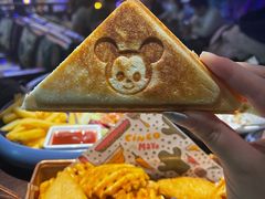 -Famous肥猫墨西哥音乐餐吧(五棵松华熙LIVE店)