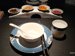 -凤凰湘语·海派湘菜(浦东旗舰店)
