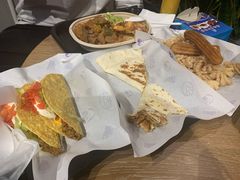 鸡肉爱芝士烤饼-Taco Bell 塔可钟(民田路店)