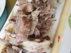手抓羊肉-苏莱特色牛骨滩羊手抓馆(长城东街总店)