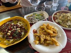 -雪湖煜辰鱼头老店(雪野湖店)