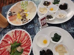 -桥香园过桥米线(国贸店)
