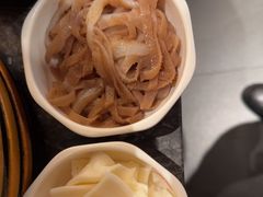 -牛YO寿喜烧·铁板烧和牛火锅自助(市府恒隆店)