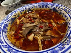大牌鸭血旺-南京大牌档(香港广场店)