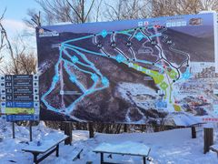 -亚布力新体委滑雪场