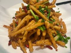 -鑫小城故事·藕汤·家常菜(台北一路总店)
