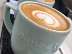 -UNI UNI(环亚凯瑟琳店)