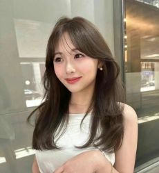 -MOVAN  HAIR莫凡匠人发型屋