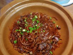 -有红鸡毛店·川菜(建设路店)