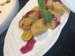-小广寒电影艺术餐厅(小广寒经三路店)
