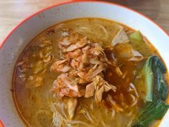 -二钢串叔麻辣烫(华龙大厦店)