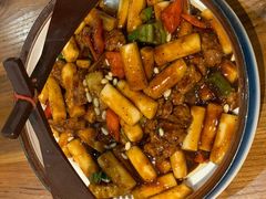 黑椒牛肉粒炒年糕-梁溪河畔·吉府花园(南长街南下塘店)