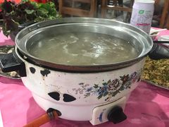 -五洞培记山庄·鲜牛肉火锅