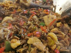 -小洞天柴火土菜馆